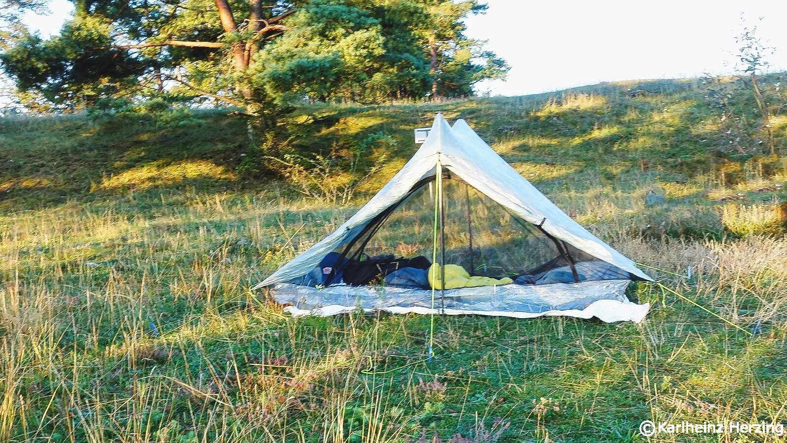 duplex zip tent