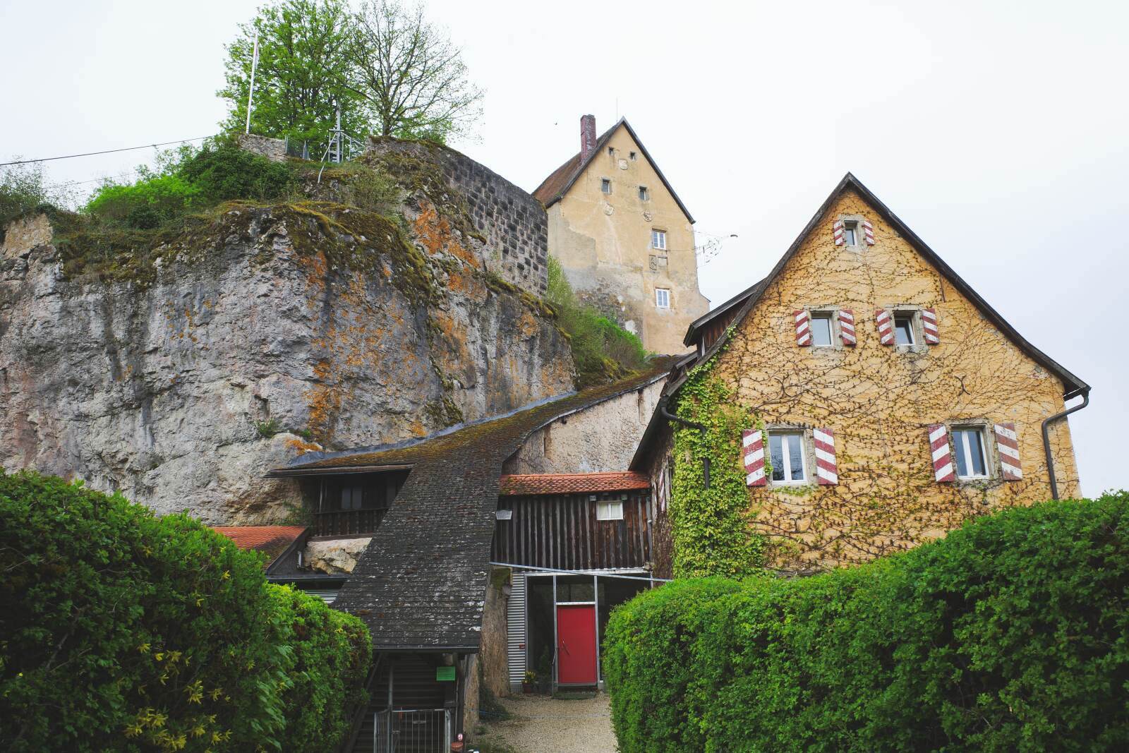 Pottenstein Schoengrundsee Teufelshoehle Burg new
